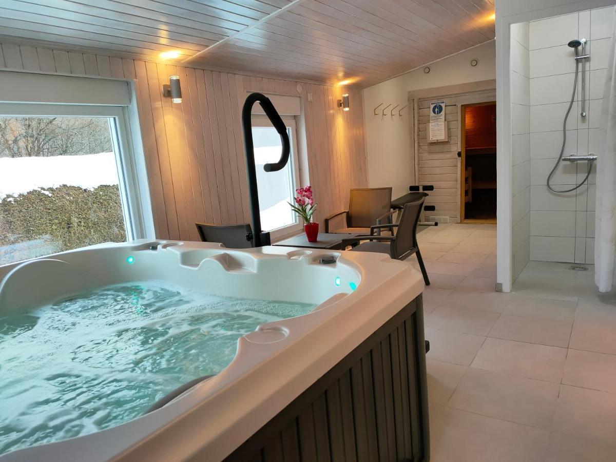 Gite 1805 Montagnes Du Jura Avec Spa Et Sauna Classe 3 Etoiles Foncine-le-Haut Экстерьер фото